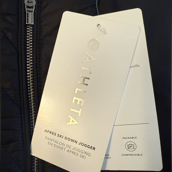 NWT Athleta apres ski down jogger in black - Picture 2 of 7